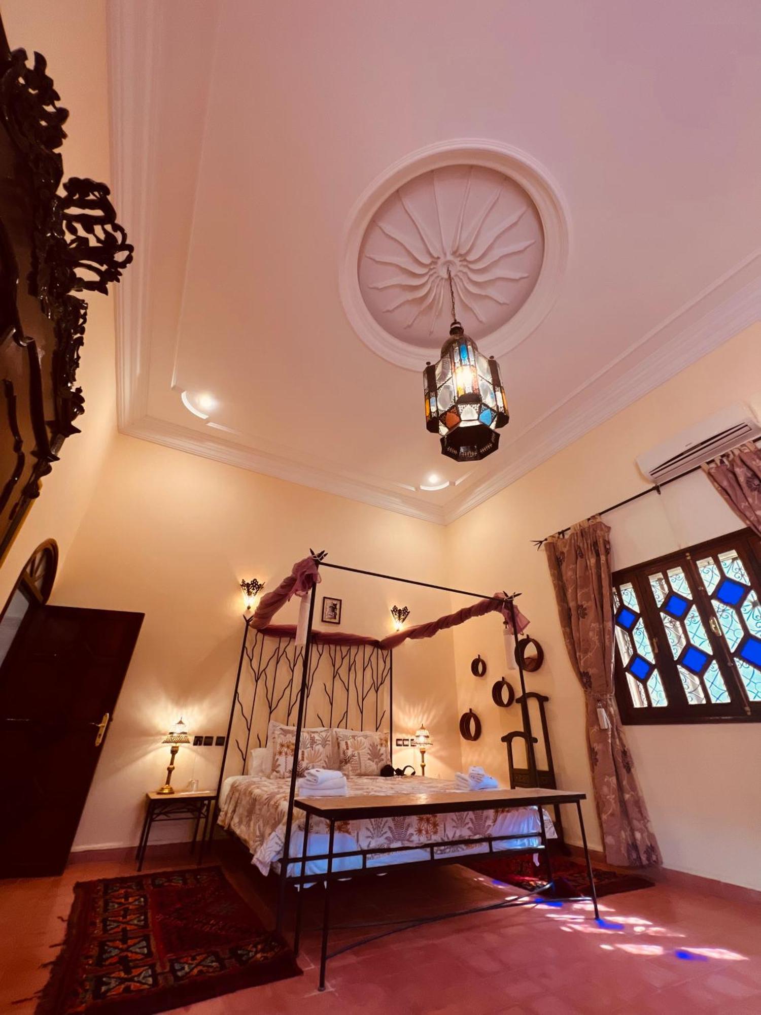 Riad Le Petit Jardin Zagora Exteriör bild