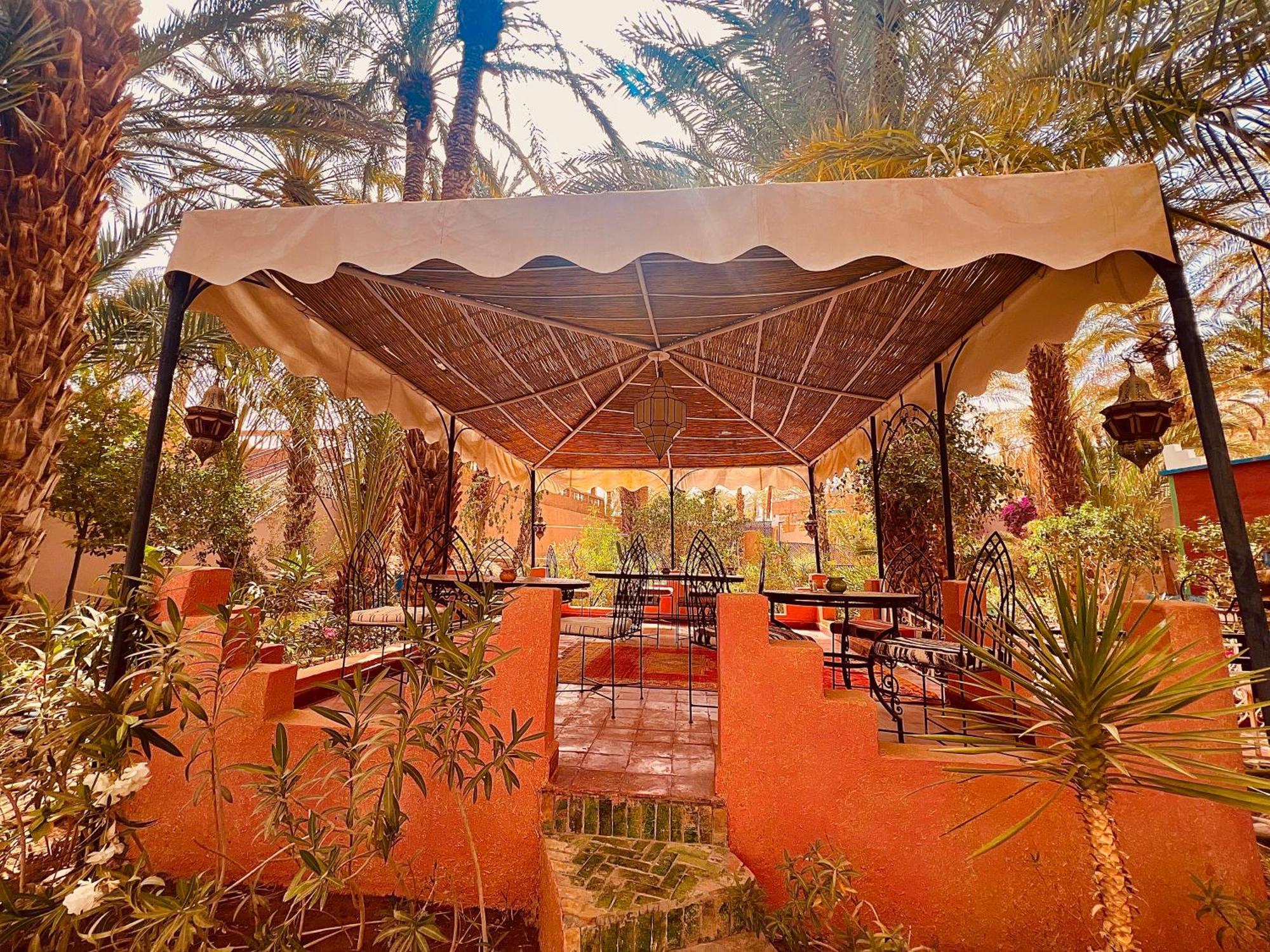 Riad Le Petit Jardin Zagora Exteriör bild
