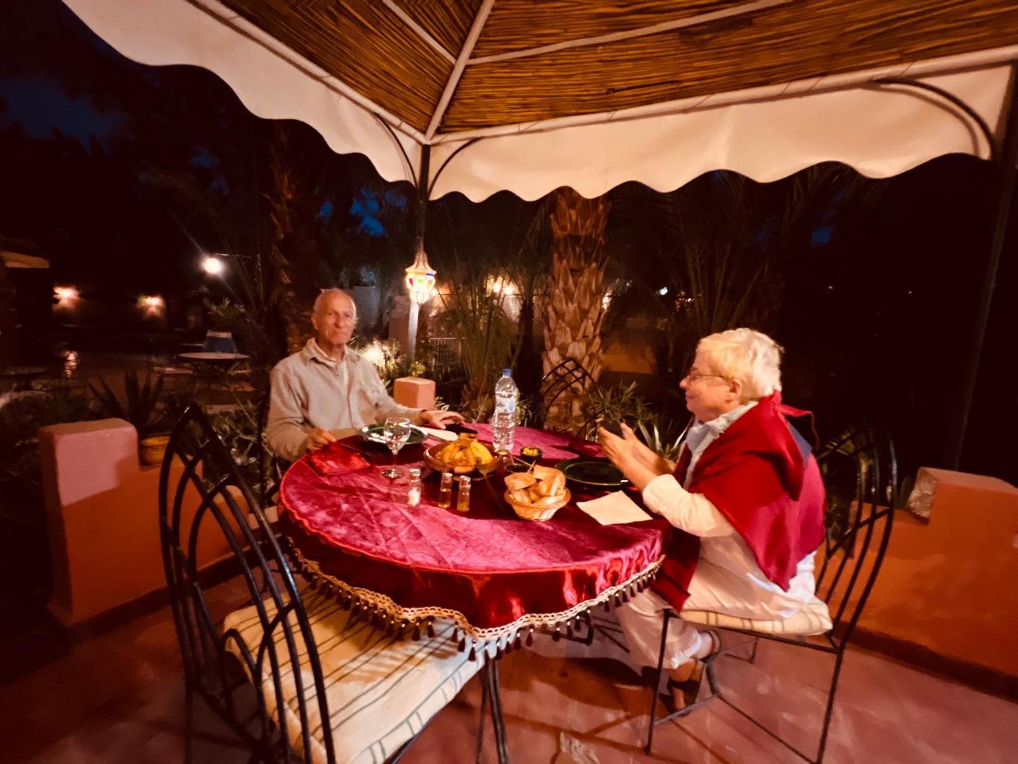 Riad Le Petit Jardin Zagora Exteriör bild